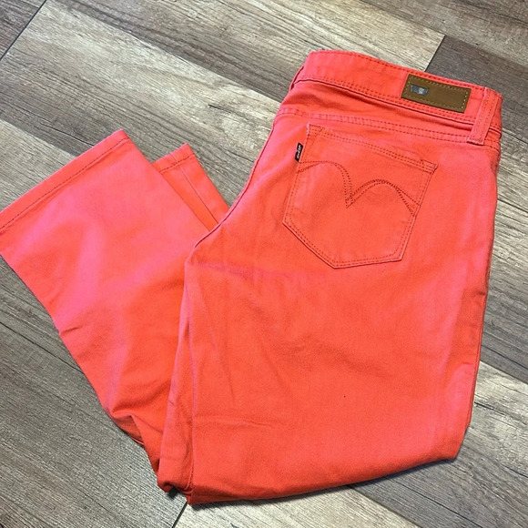 Levis pink/ orange capri  pants - Picture 1 of 4